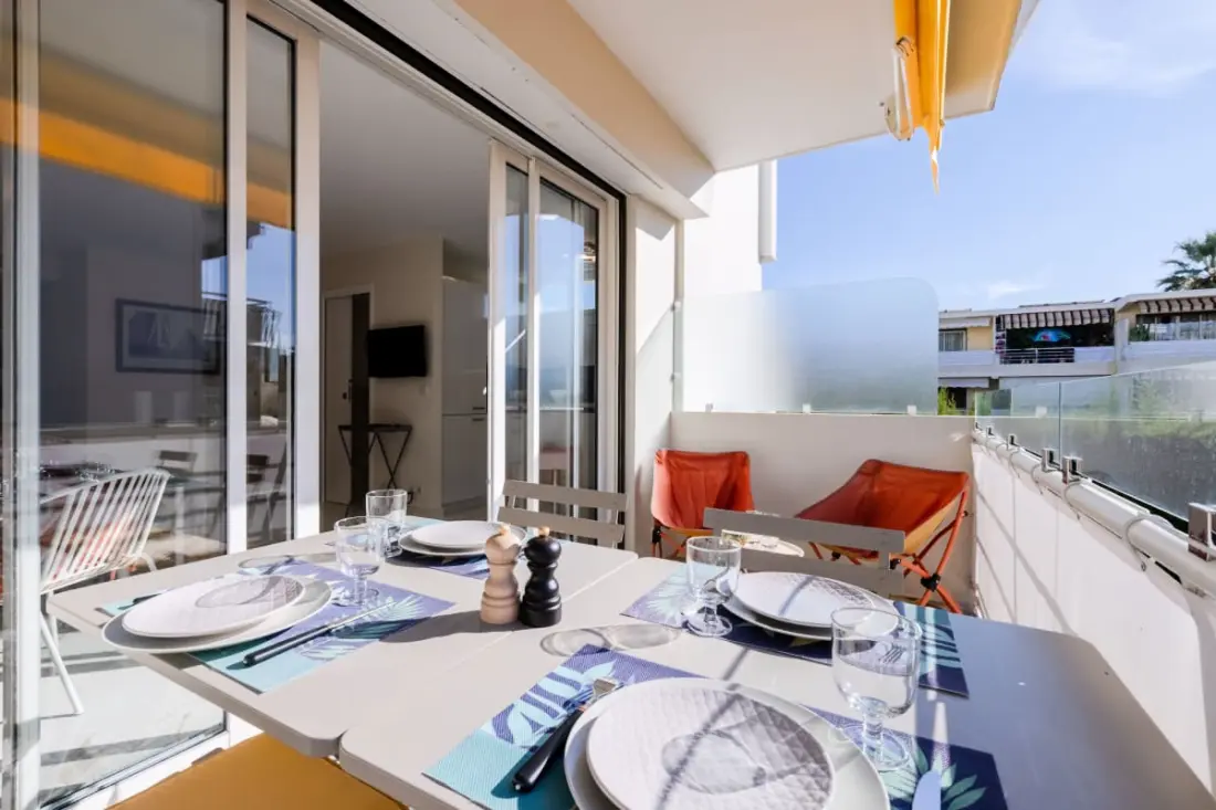 Residence 2p Style a teraszon, Private Estate Palm Beach