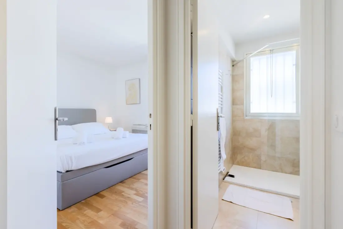 Residence 2p stílus terasz, strandok és láb cipő