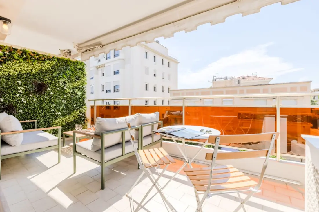 Residence 2p stílus terasz, strandok és láb cipő