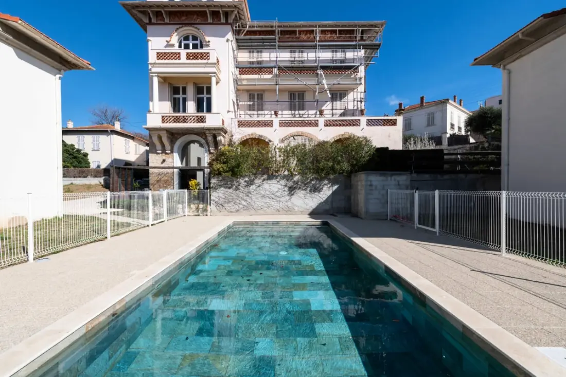 Residence 2p Duplex 75m2 úszómedencével