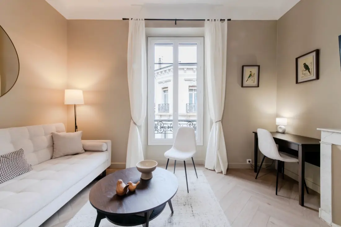 Residence Beau dalszöveg: Coeur de Cannes