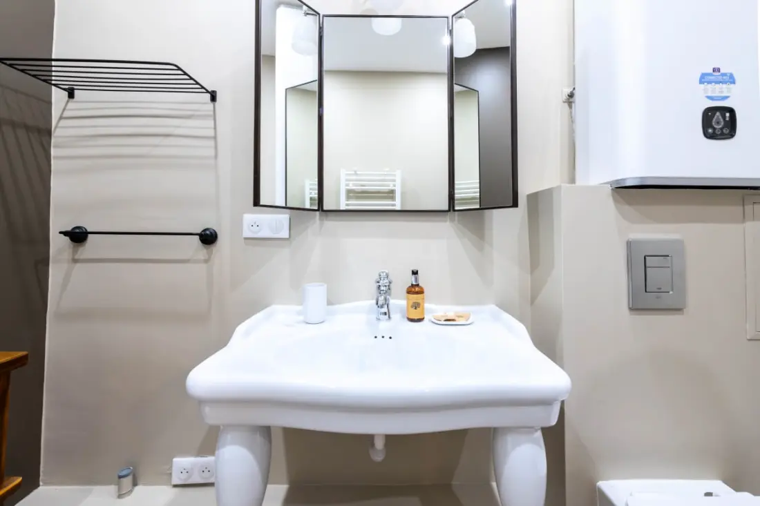 Residence Beau dalszöveg: Coeur de Cannes