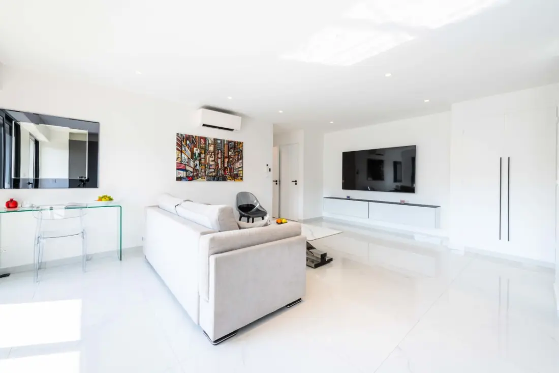 Residence 2p Crossing, Centre Cannes, Rue D