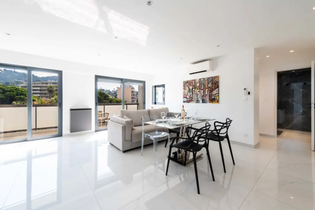 Residence 2p Crossing, Centre Cannes, Rue D