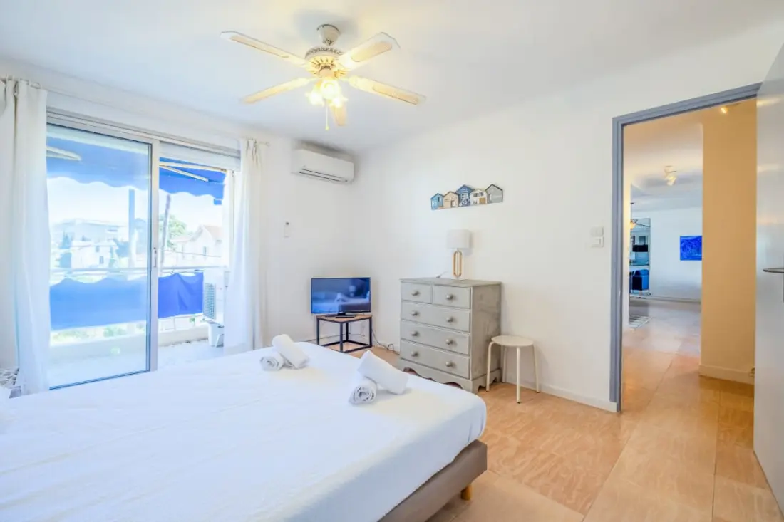 Residence 3p 100m Beachs, Terrace és Parkolás