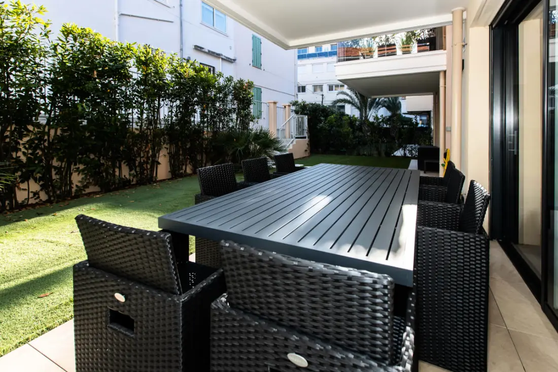 3p rezidencia kerttel és medencével Palm Beach szívében