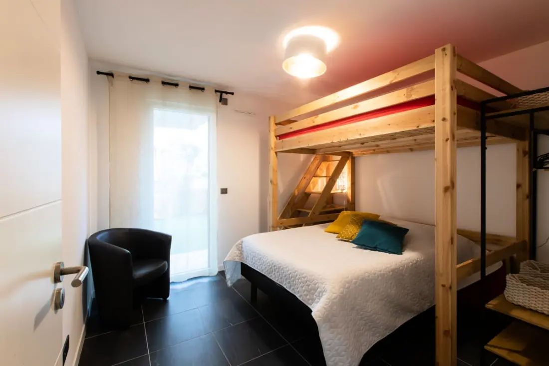 3p rezidencia kerttel és medencével Palm Beach szívében