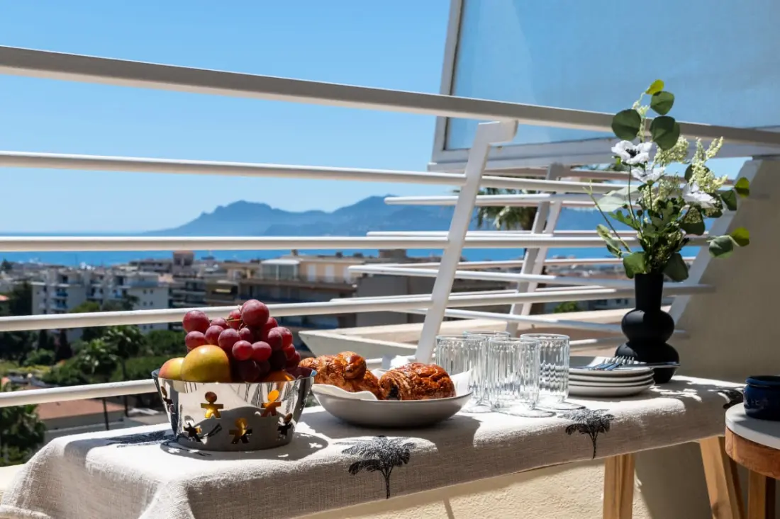Residence 3p Terrace Sea View – Residence De Standing
