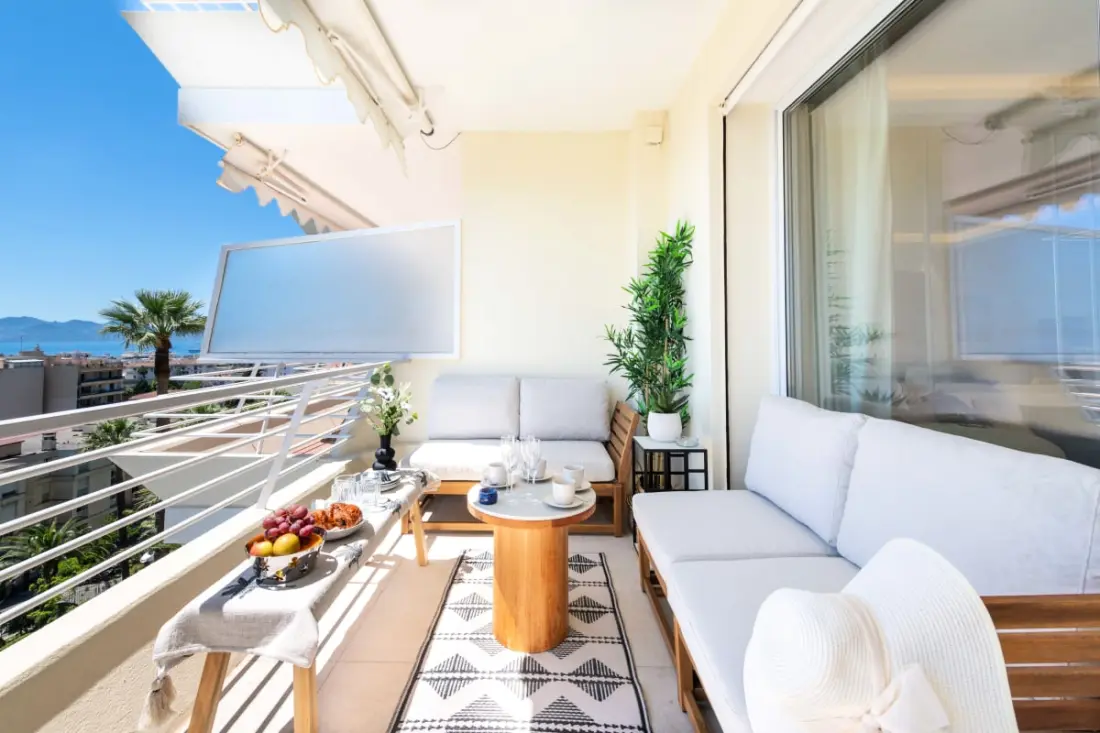 Residence 3p Terrace Sea View – Residence De Standing