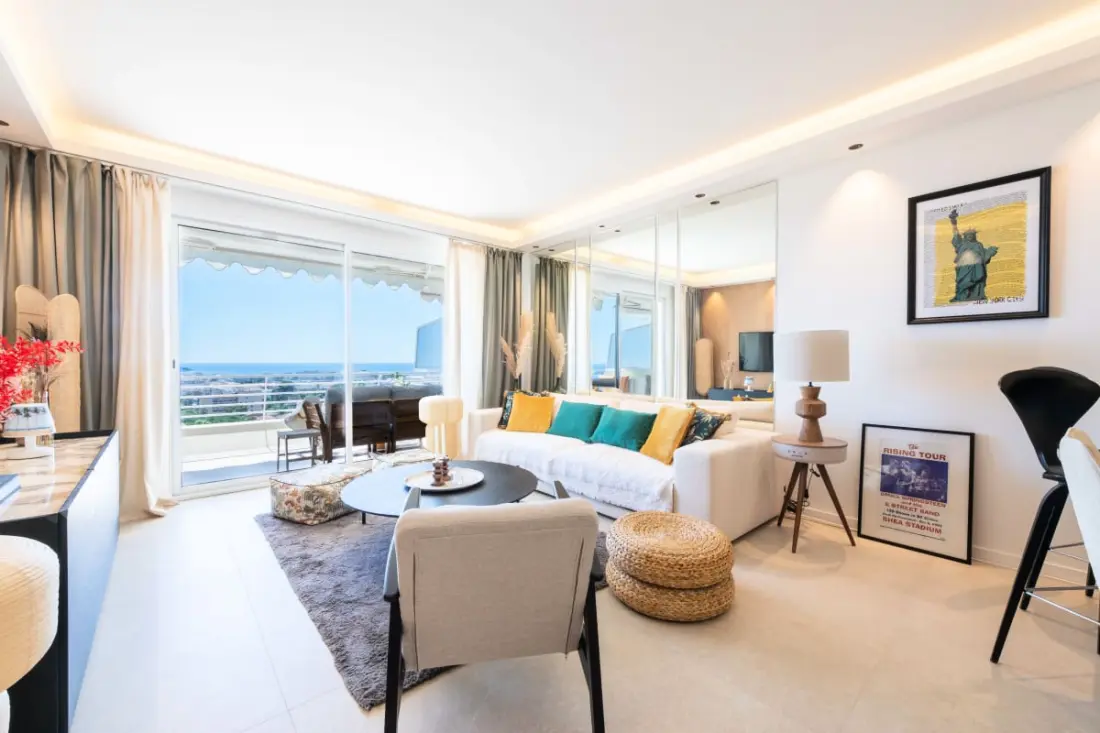 Residence 3p Terrace Sea View – Residence De Standing