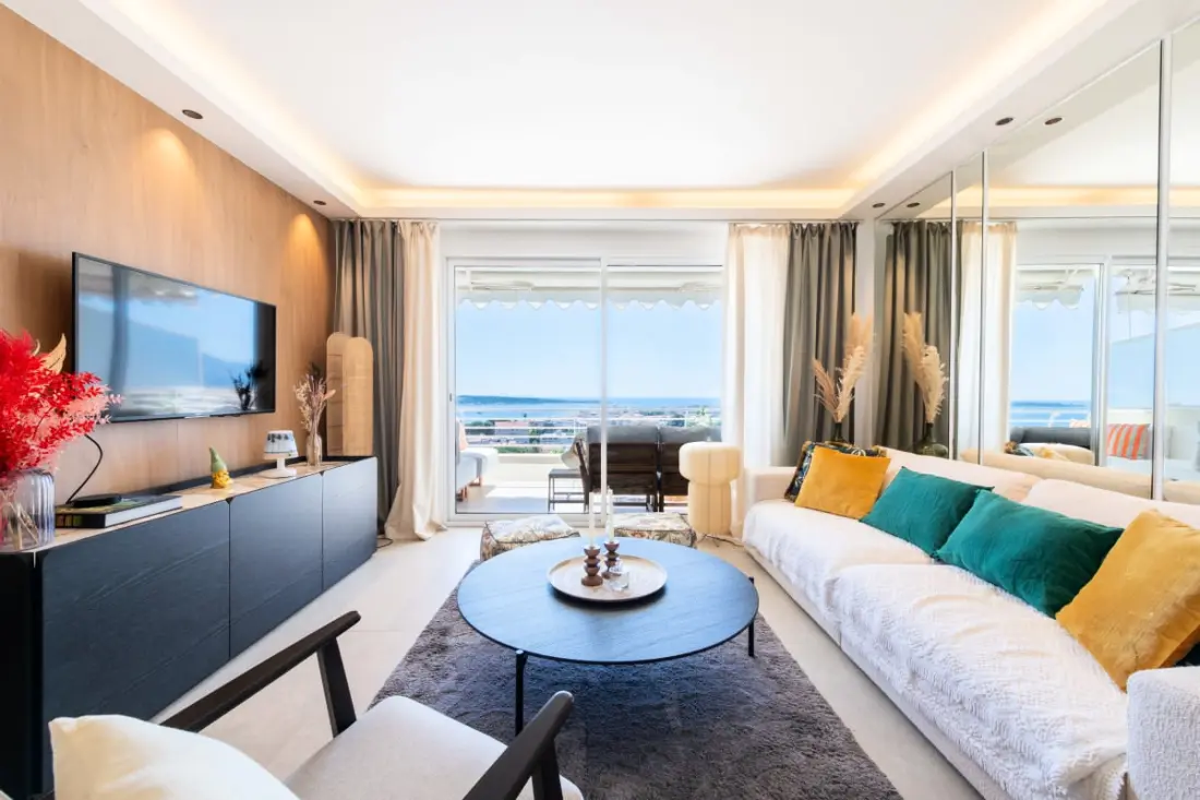 Residence 3p Terrace Sea View – Residence De Standing