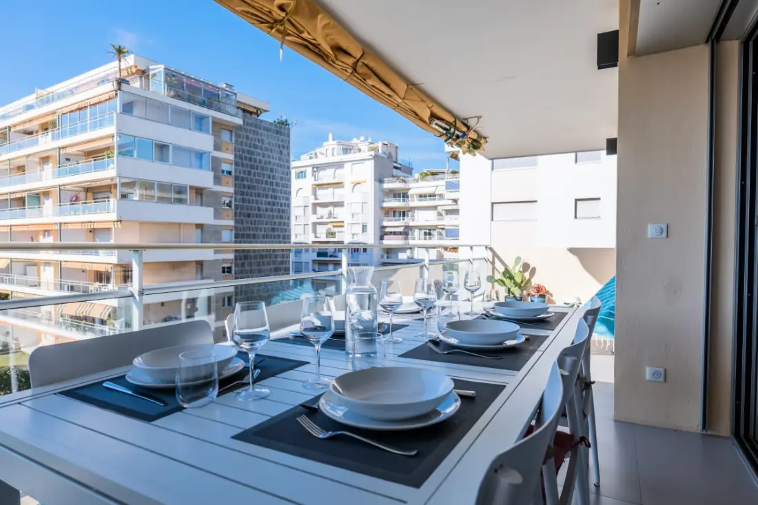 Residence 4 szoba Sea View, terrace és parkolás