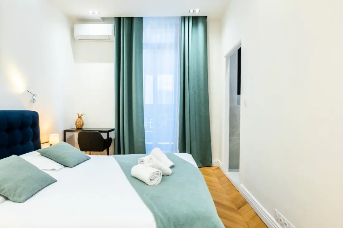 Residence 4p A városközpont szívében - 5 Min paloták és strandok