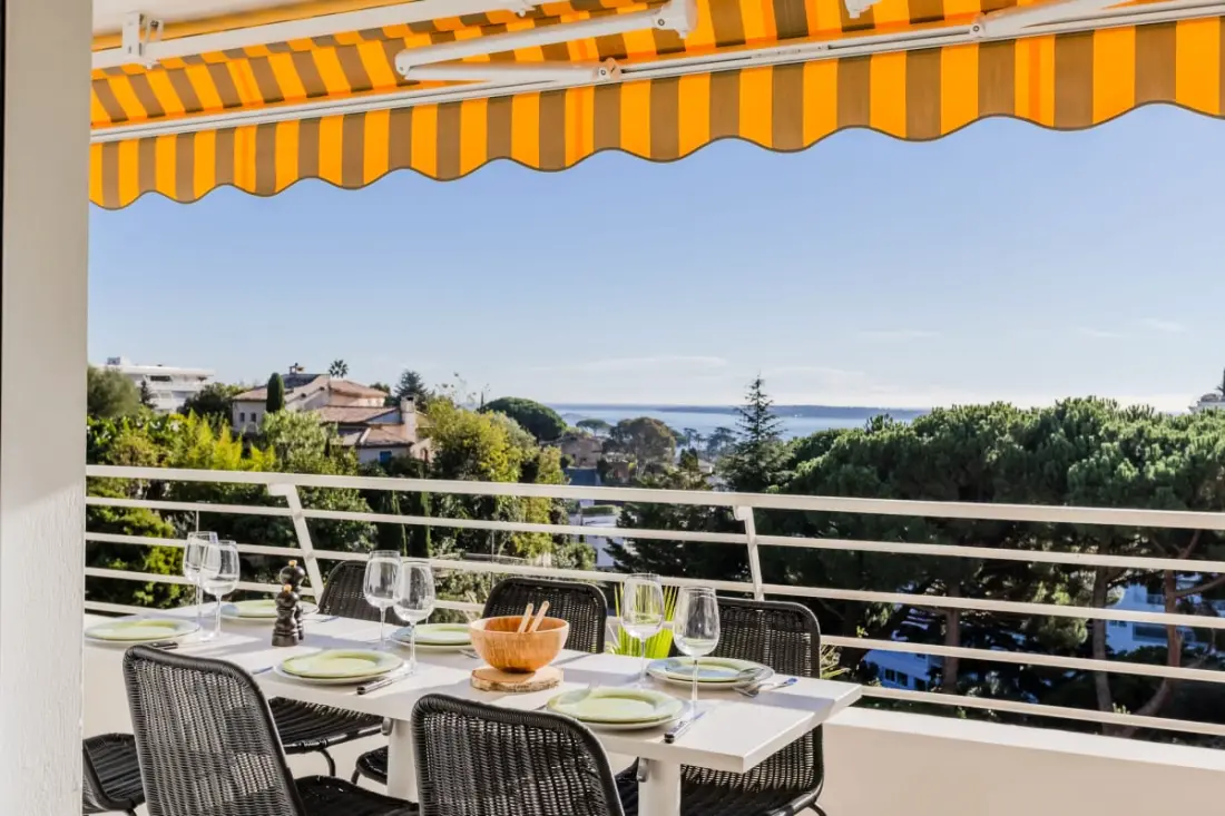 Residence 4p From 96m2 Cannes magasságai