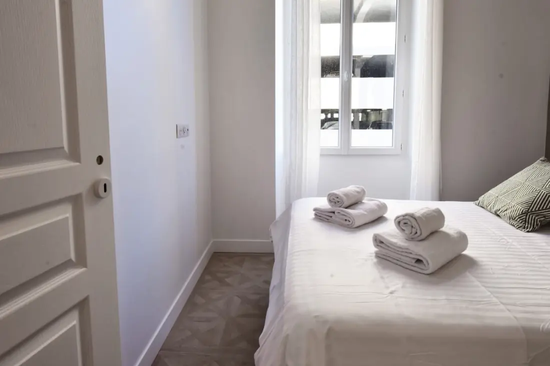 4p Modern lakóhely A városközpontban, 5min Palace & Beaches!