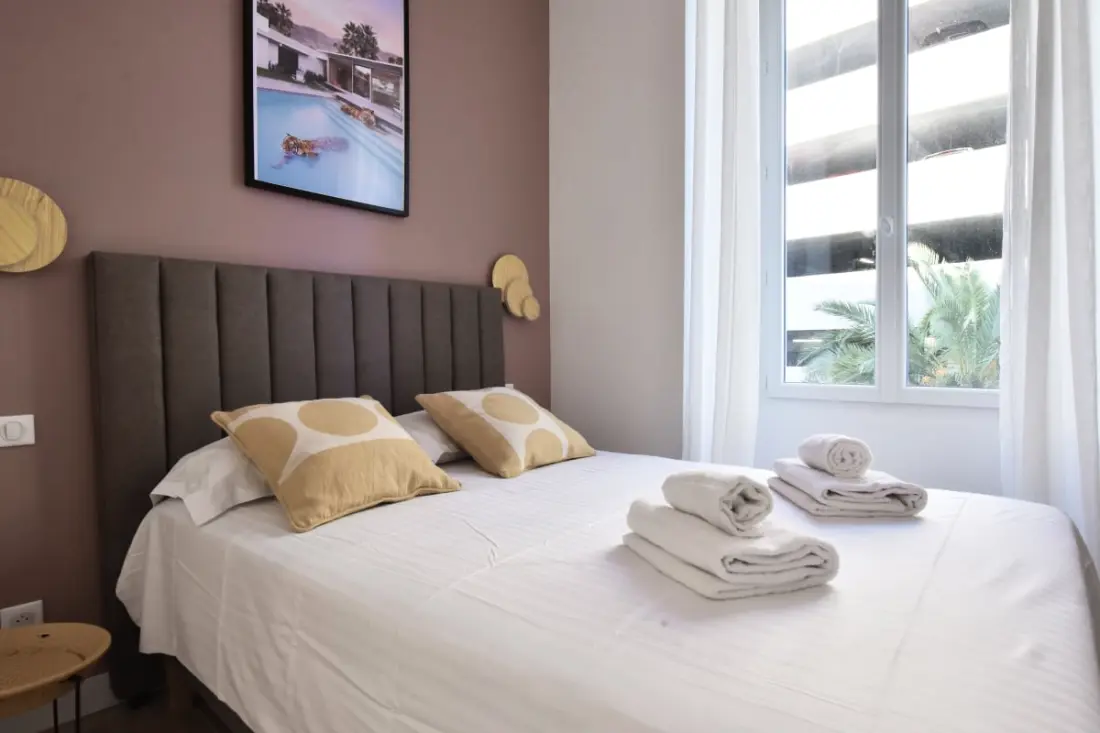 4p Modern lakóhely A városközpontban, 5min Palace & Beaches!