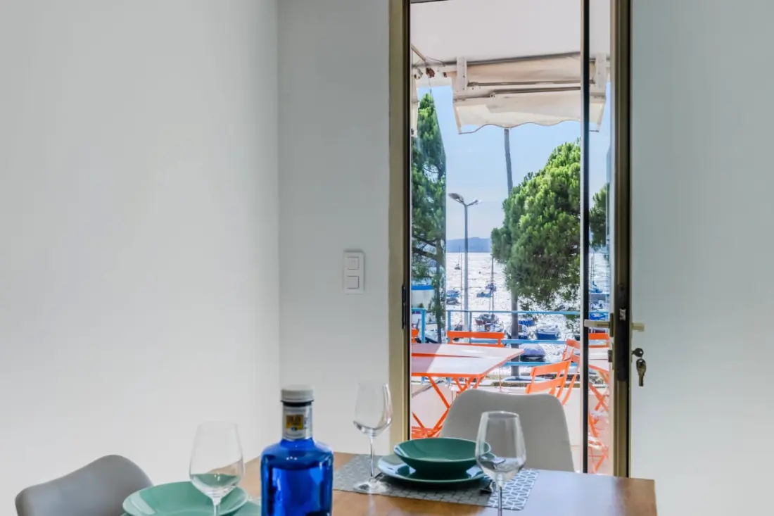 Rezidencia 90m2 Sur La Croisette terasszal és tengeri kilátással