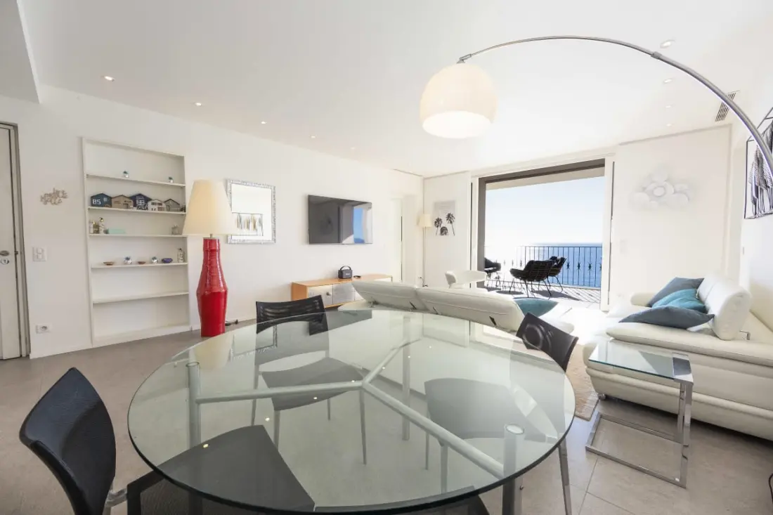 Residence Apartment 3 Bedrooms 125 M2 With Exceptional View Facing La Mer