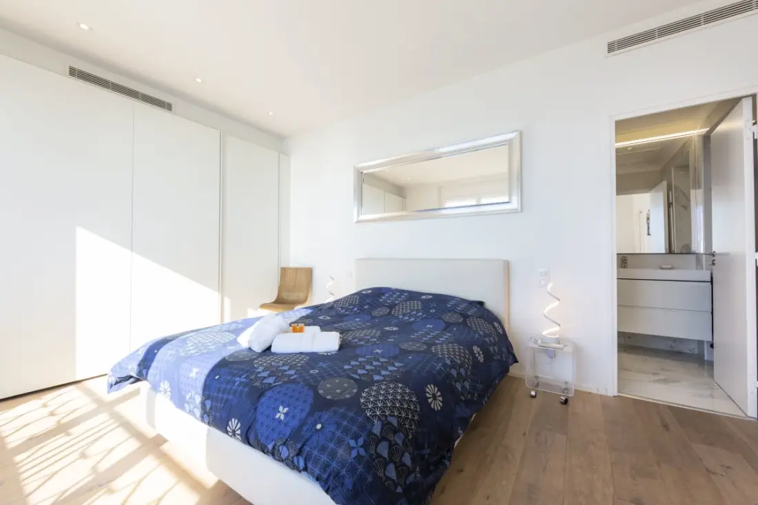 Residence Apartment 3 Bedrooms 125 M2 With Exceptional View Facing La Mer