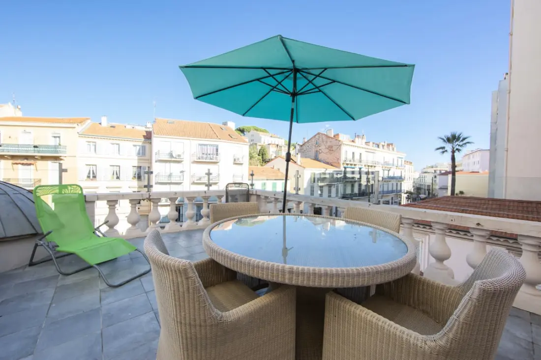 Residence Apartment 3 Bedrooms 125 M2 With Exceptional View Facing La Mer