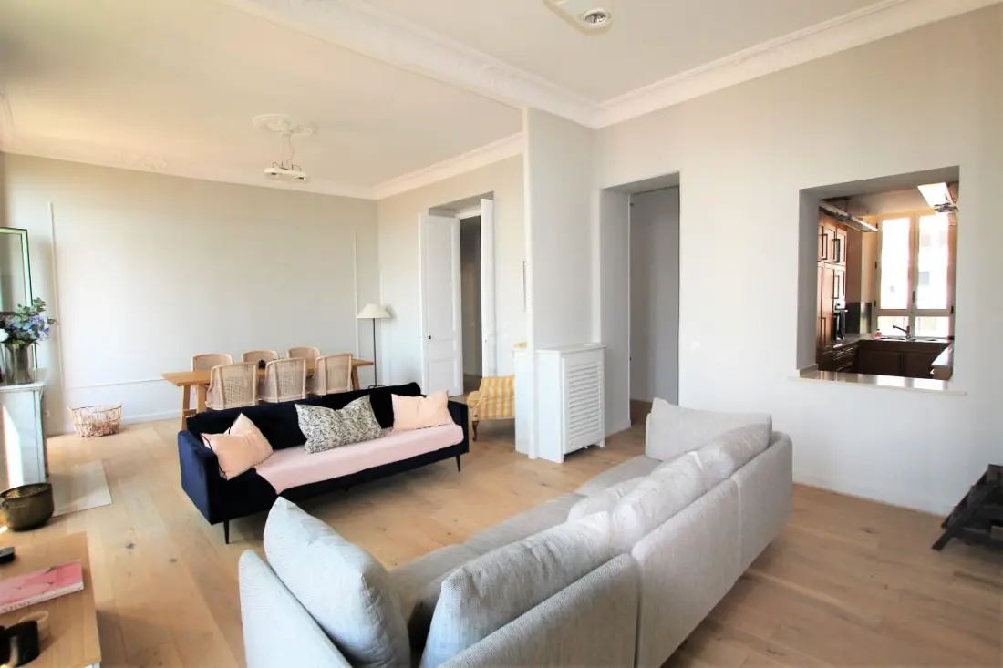 Residence Apartment 4 hálószobák, 130 M2 Teljesen felszerelt Sea View