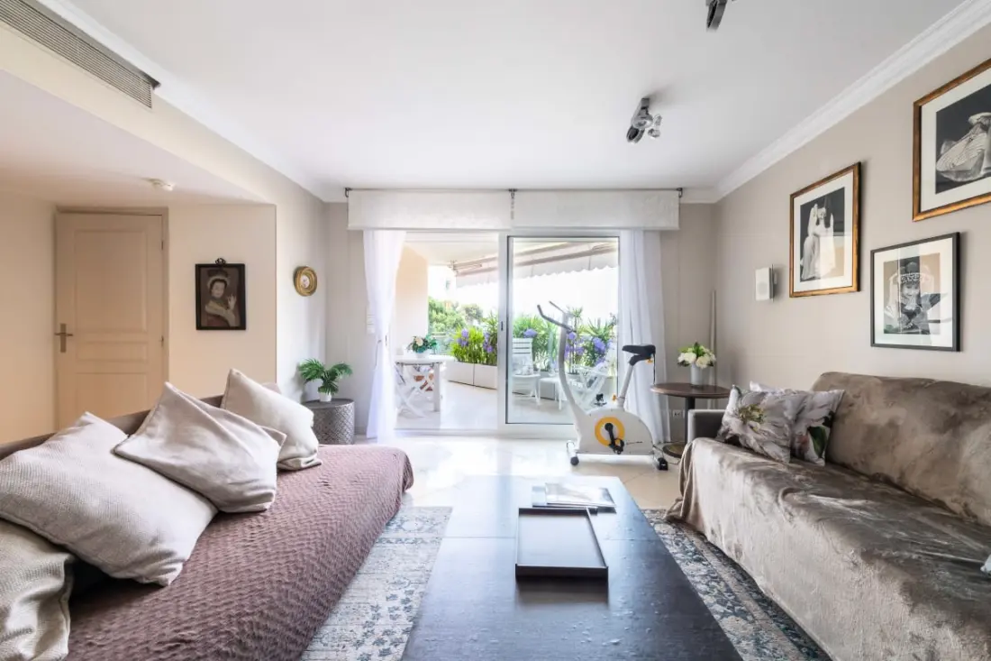 Rezidencia apartman 4p Terrace, tengeri kilátás és úszómedence