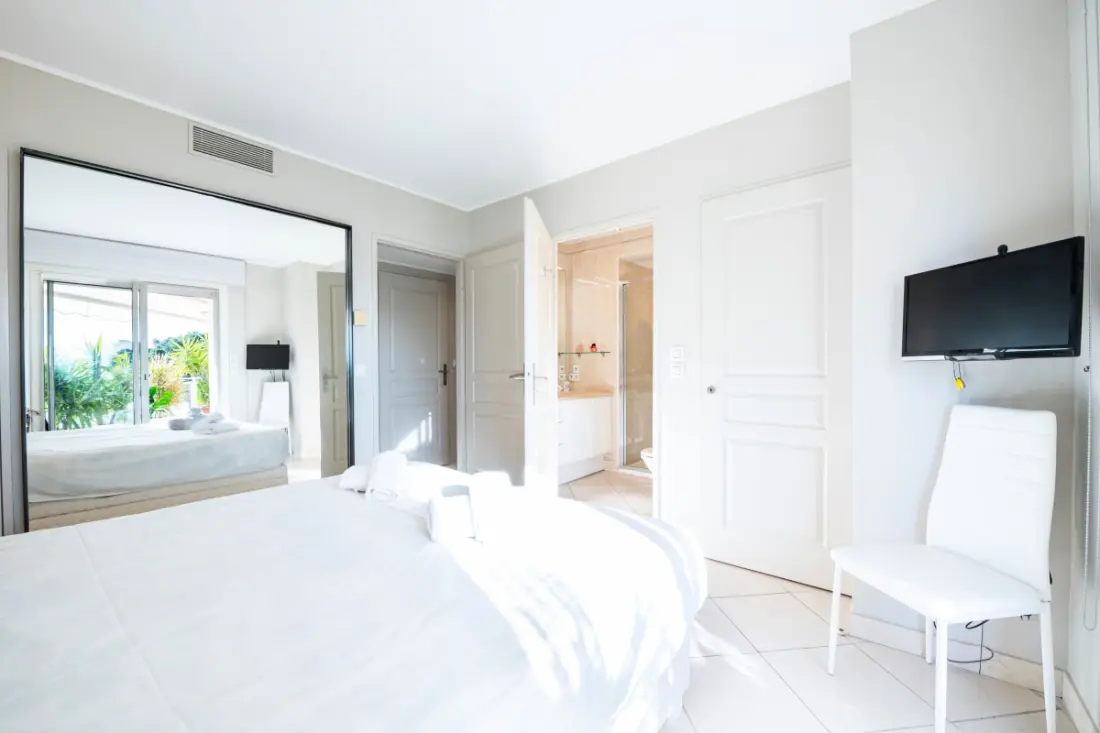 Rezidencia apartman 4p Terrace, tengeri kilátás és úszómedence