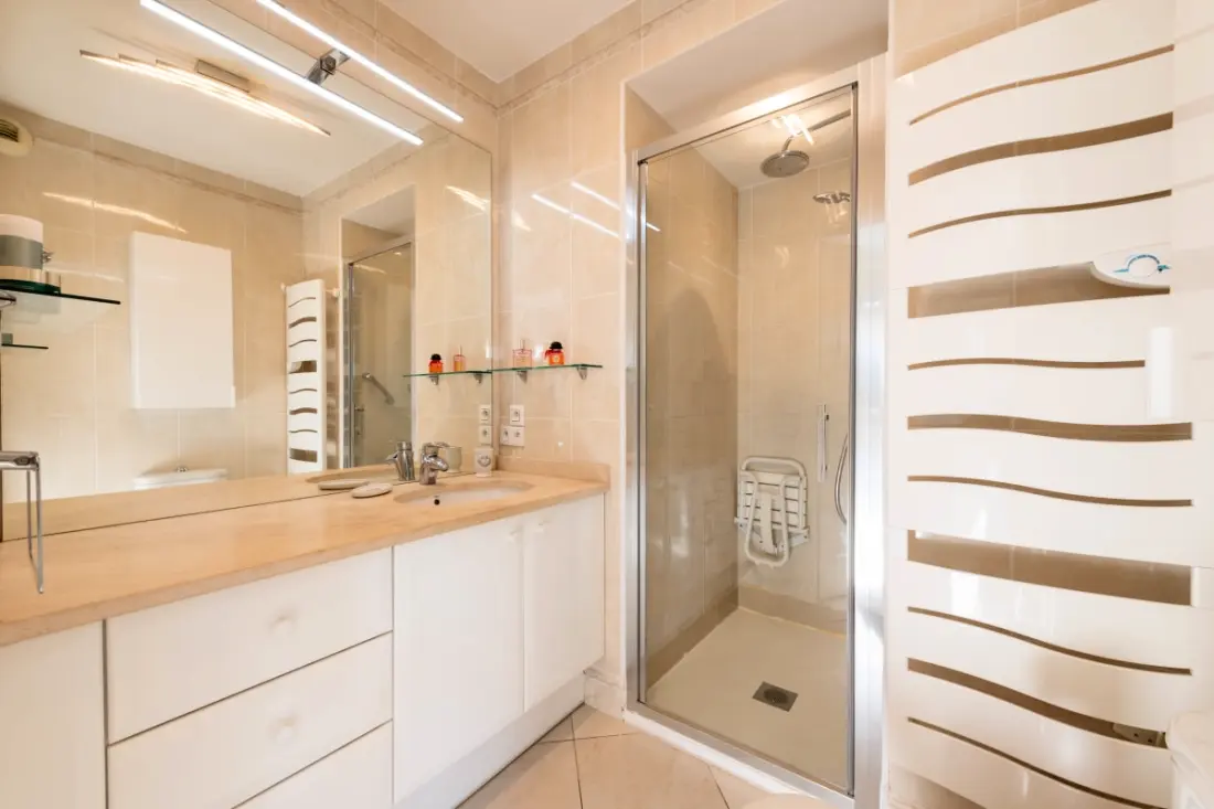 Rezidencia apartman 4p Terrace, tengeri kilátás és úszómedence