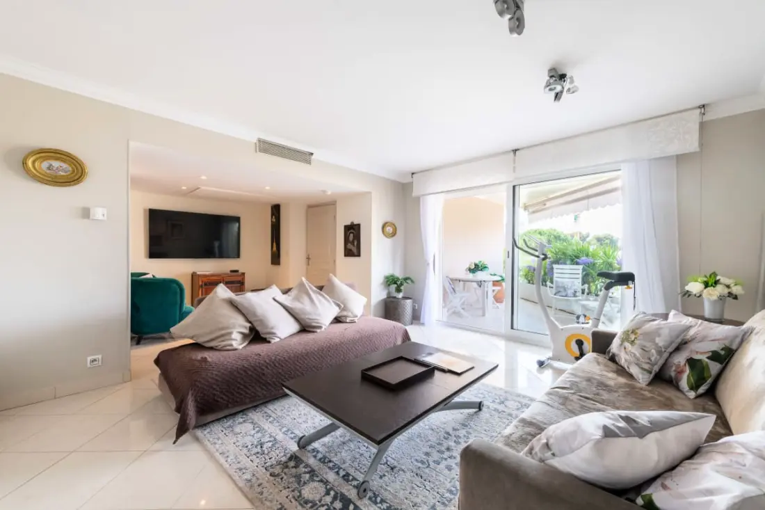 Rezidencia apartman 4p Terrace, tengeri kilátás és úszómedence