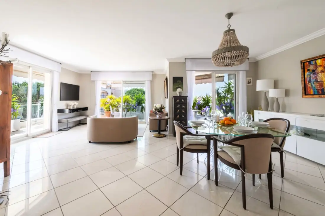 Rezidencia apartman 4p Terrace, tengeri kilátás és úszómedence
