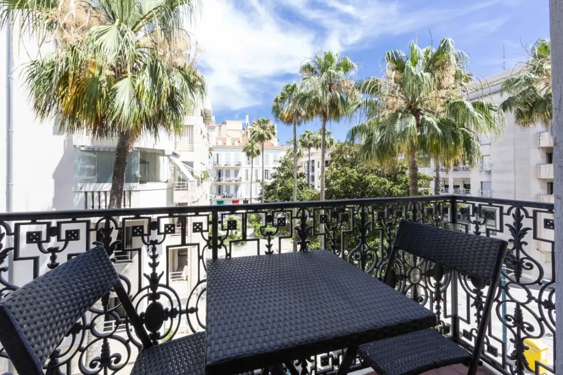 Residence Apartment 65 M2 Chic Et Moderne- Cannes Center- 1 Hálószoba+1 Mezzanine