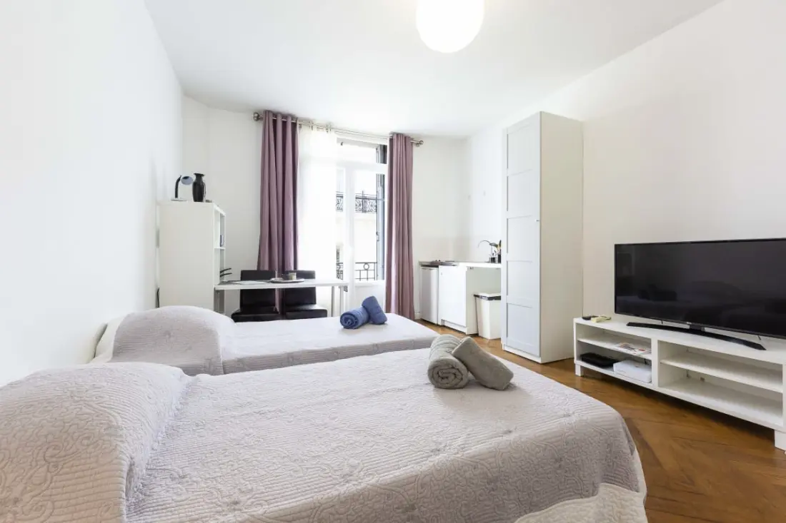 Residence Kényelmes lakás 27 M2 En Pleine Rue D'antibes Et Croisette