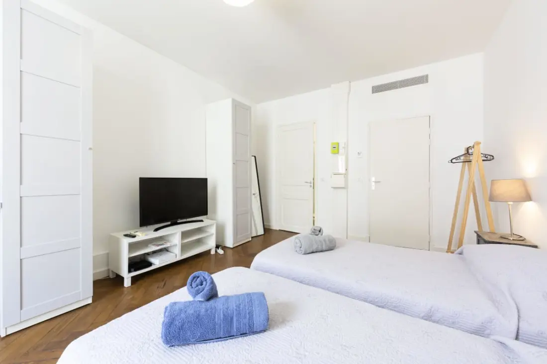 Residence Kényelmes lakás 27 M2 En Pleine Rue D'antibes Et Croisette