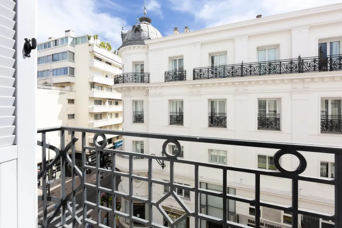 Residence Kényelmes lakás 27 M2 En Pleine Rue D'antibes Et Croisette