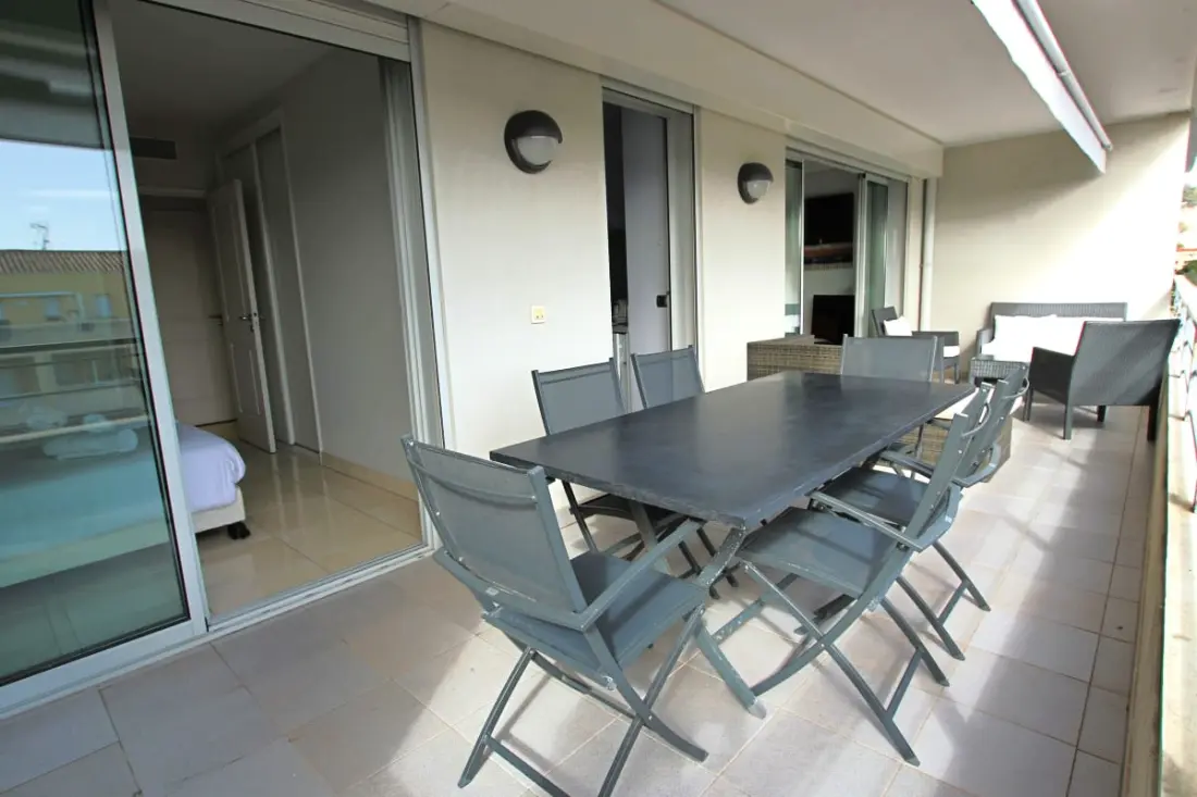 Rezidencia apartman Teljesen felszerelt nagy terasz / Outdoor Lounge