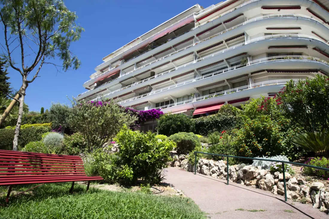 Lakás 3 szoba Teljesen felszerelt 105 M2 Sea és Hill View