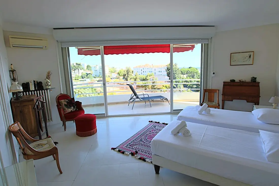 Lakás 3 szoba Teljesen felszerelt 105 M2 Sea és Hill View