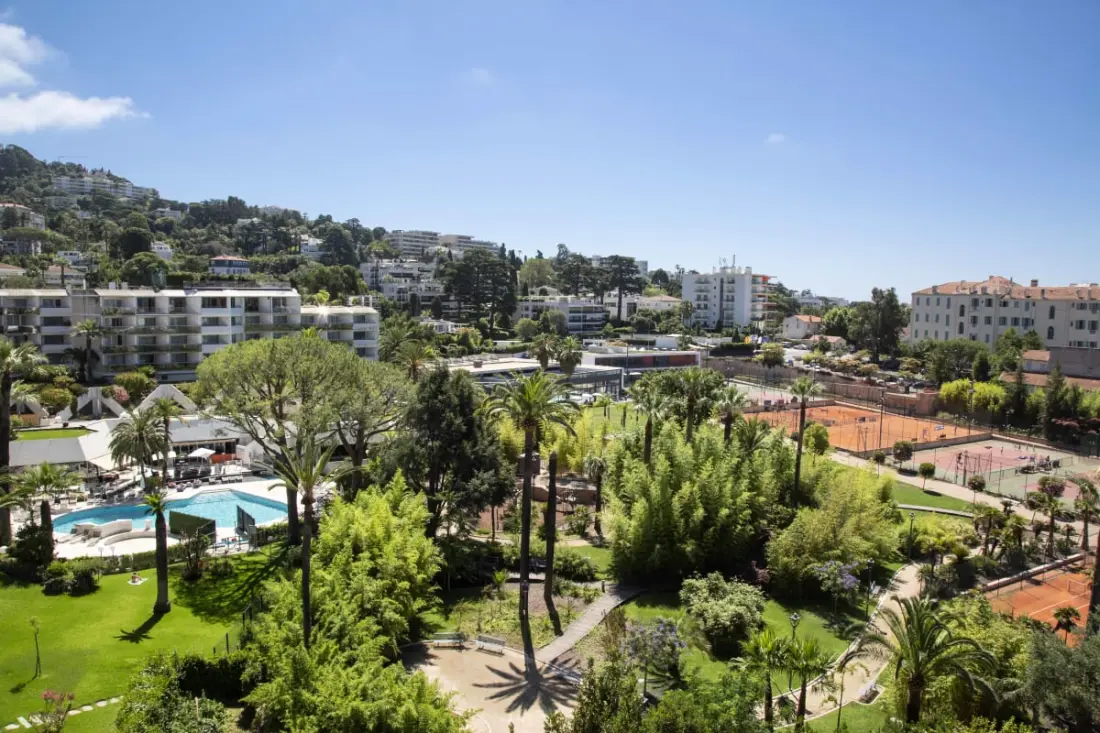 Lakás 3 szoba Teljesen felszerelt 105 M2 Sea és Hill View