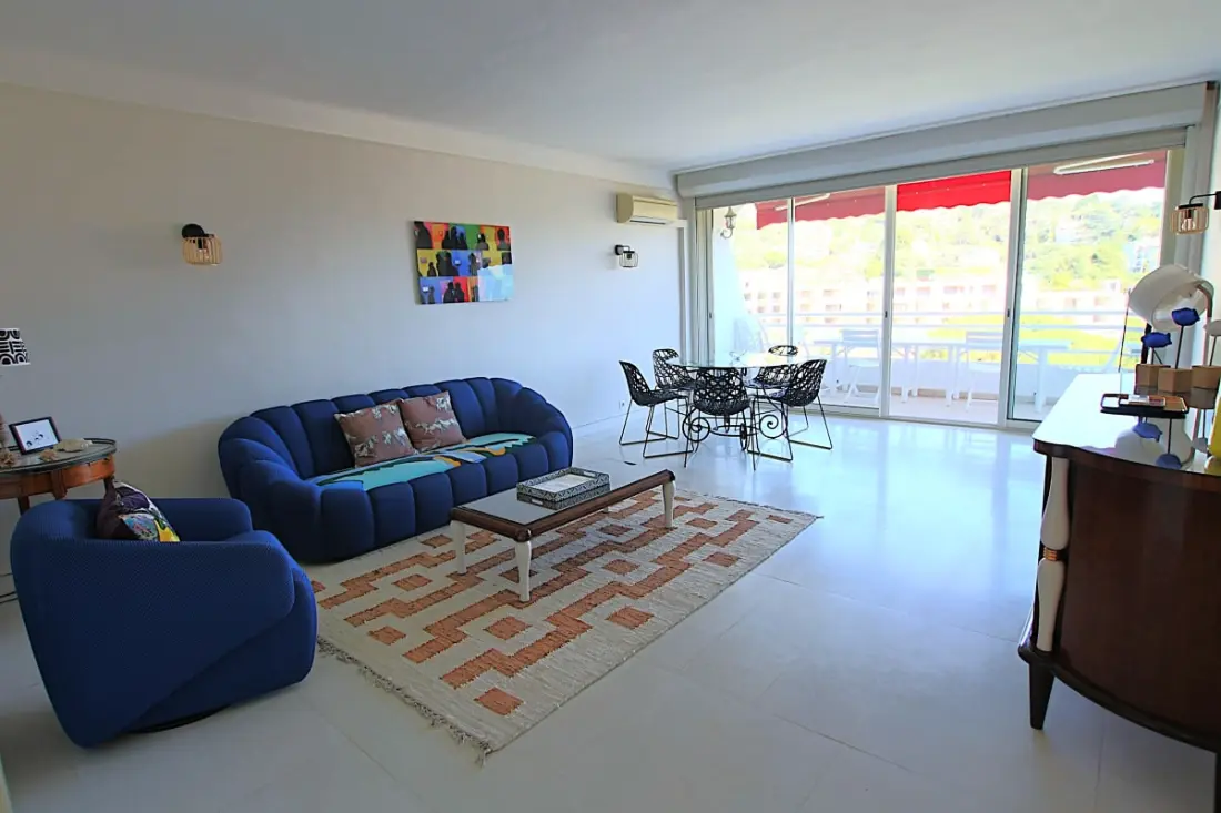 Lakás 3 szoba Teljesen felszerelt 105 M2 Sea és Hill View