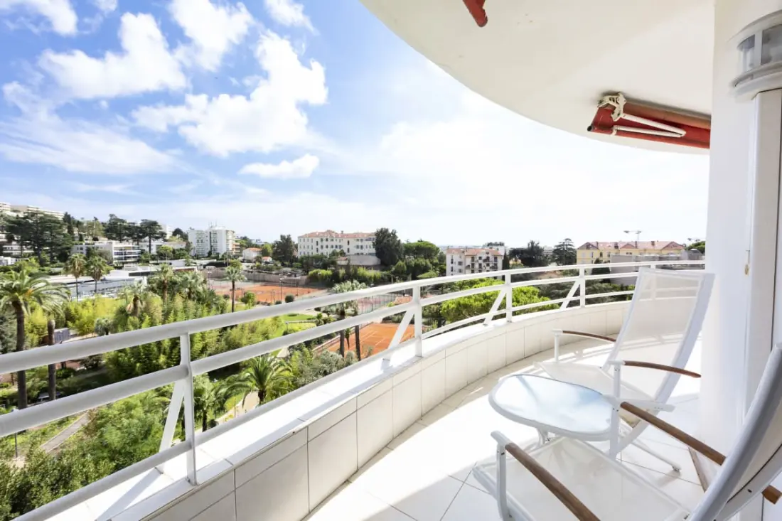 Residence Apartman Teljesen felszerelt 105 M2 Sea és Hill View