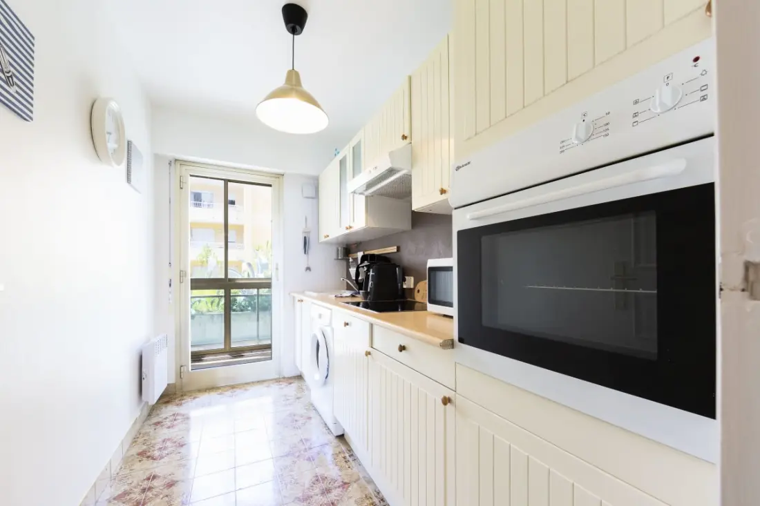 Residence Appartement équipé De 70 M2 Face à La Mer in Le Quartier Du Palm Beach