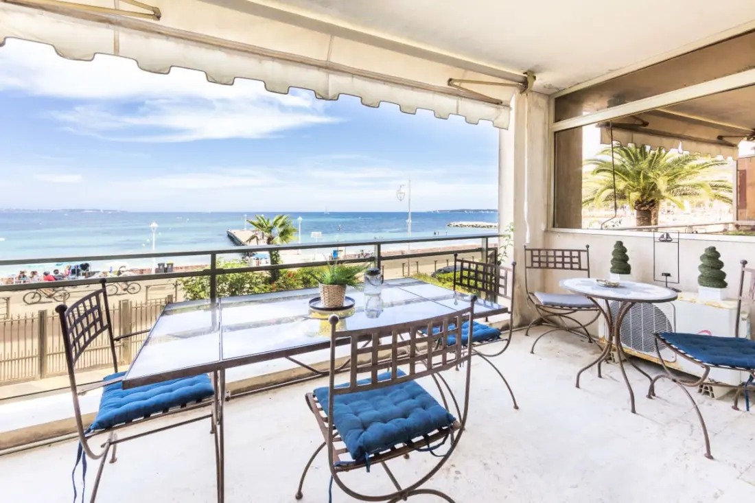 Residence Appartement équipé De 70 M2 Face à La Mer in Le Quartier Du Palm Beach