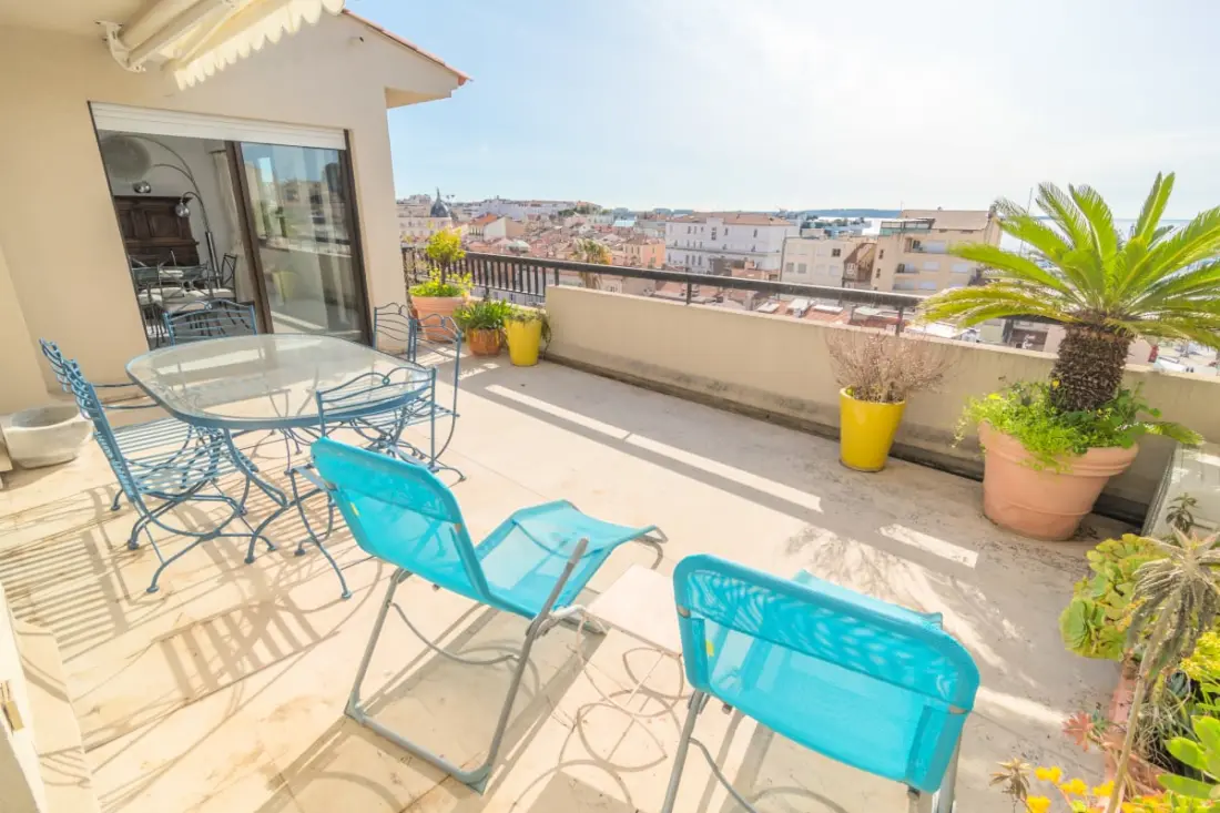 4 pcs Terrace Panoramic Sea View Bay Cannes a lábad Olam tulajdonságai