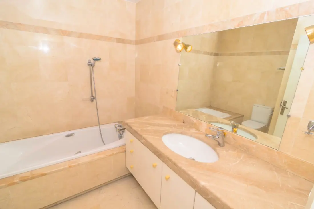 4 pcs Terrace Panoramic Sea View Bay Cannes a lábad Olam tulajdonságai