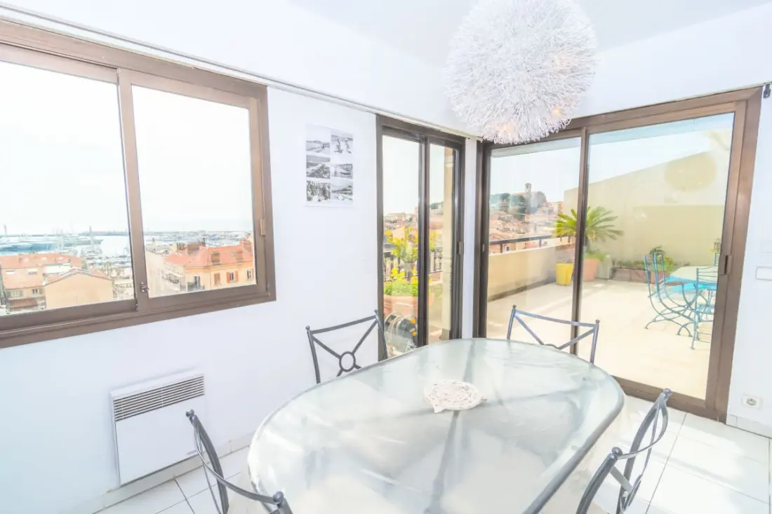4 pcs Terrace Panoramic Sea View Bay Cannes a lábad Olam tulajdonságai