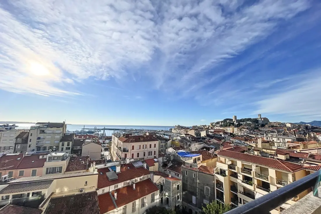 4 pcs Terrace Panoramic Sea View Bay Cannes a lábad Olam tulajdonságai
