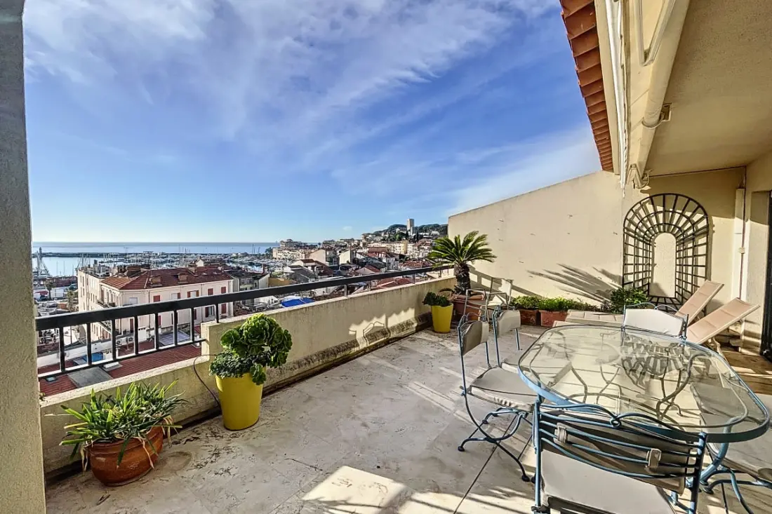 4 pcs Terrace Panoramic Sea View Bay Cannes a lábad Olam tulajdonságai