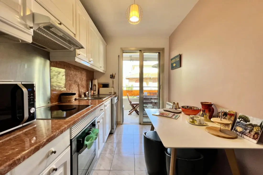 Gyönyörű apartman terasszal Croisette közelében