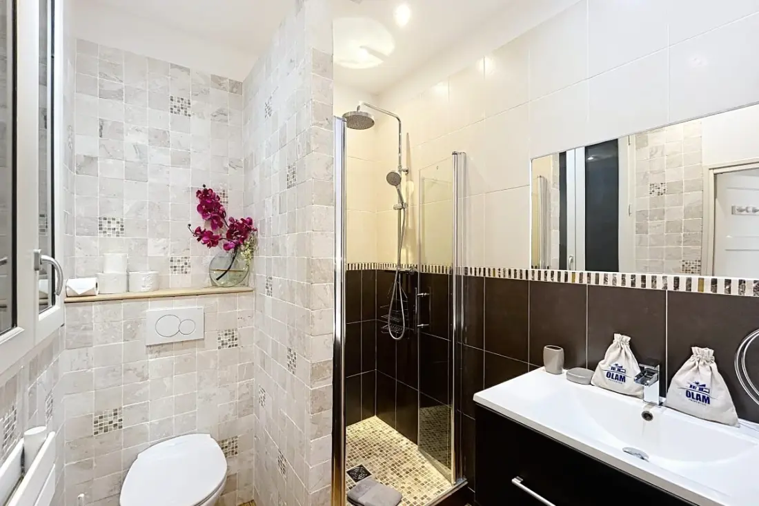 Gold Square Cosy 2 Pcs Balcony 2/3 Pers Croisette Palais 2 Mn Olam tulajdonságok