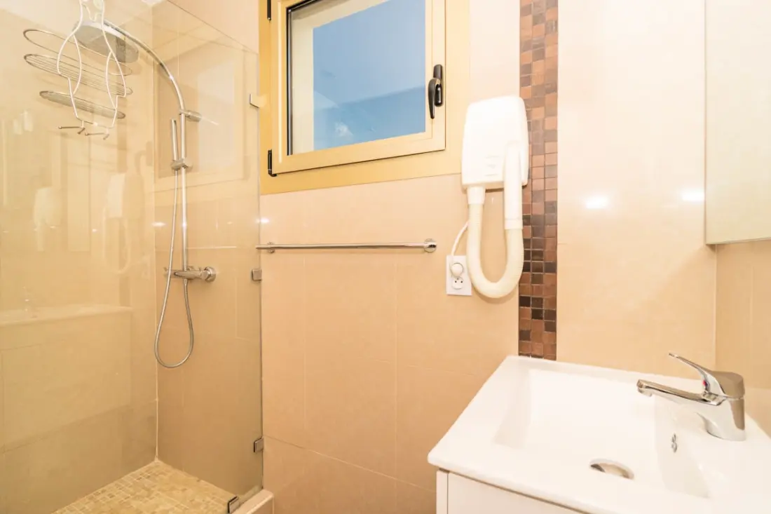 Csodálatos panorámás kilátással a tengerre 4 db duplex tetőteraszok Olam ingatlanok